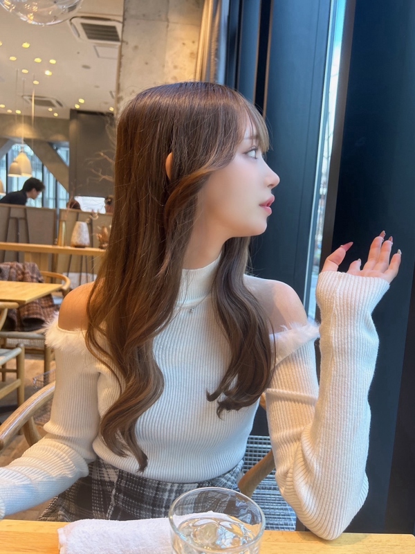 若菜みく(21)