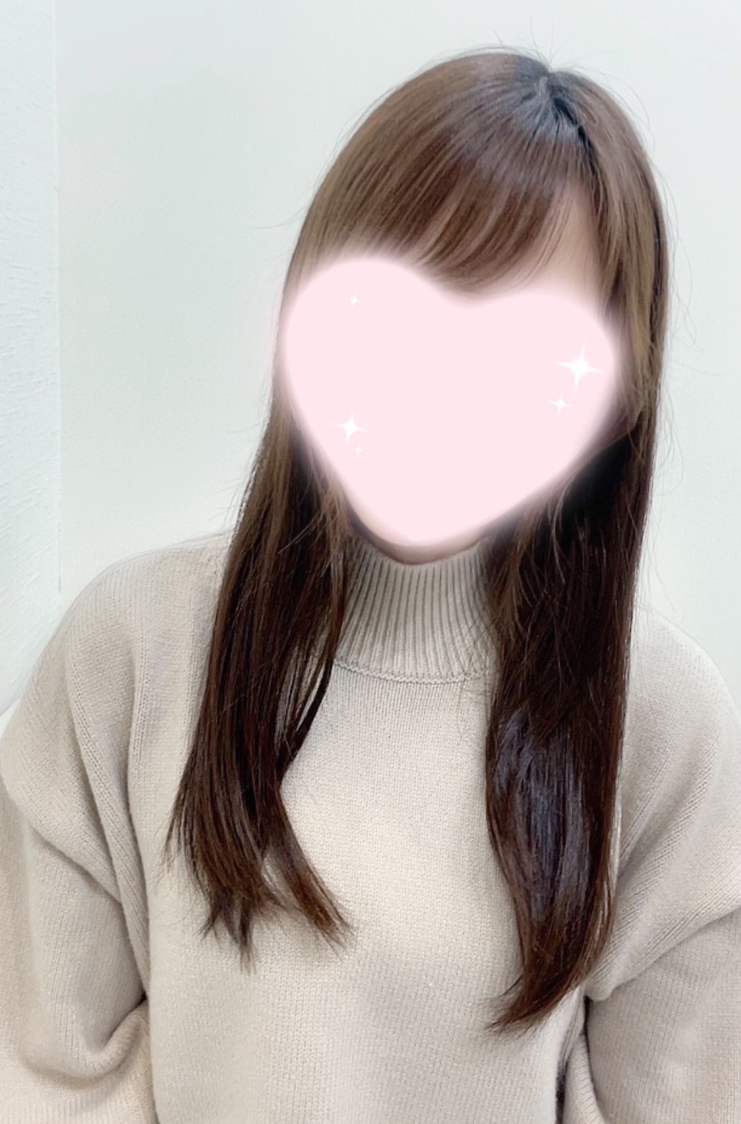 小川のん(23)
