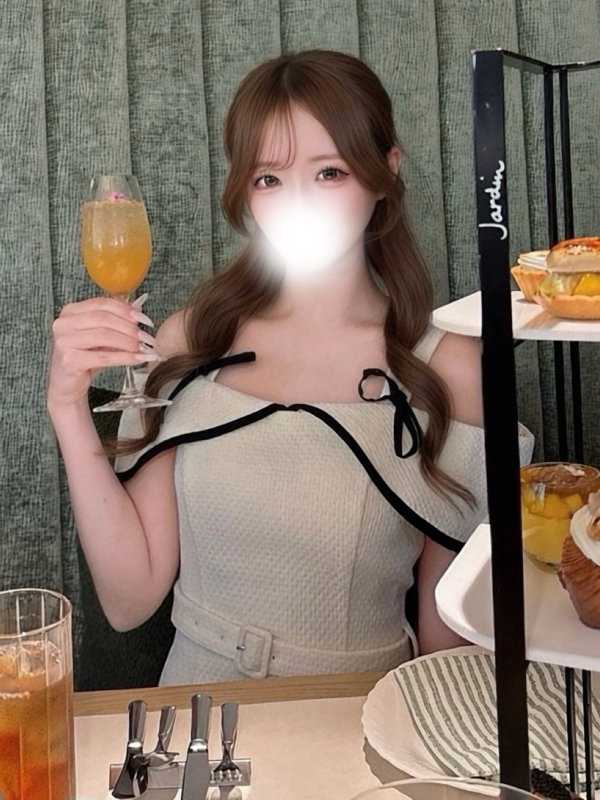 白濱りおん(19)