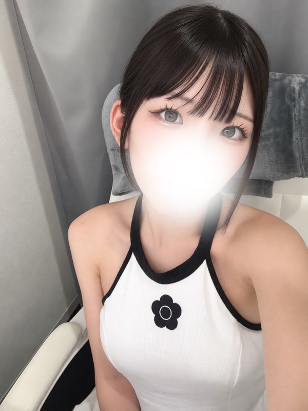 高梨むぎ