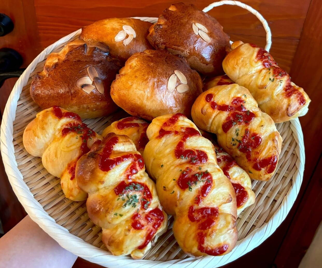 🥐‎🤍