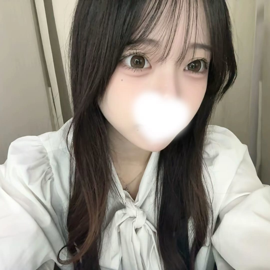 ひっそりと❕